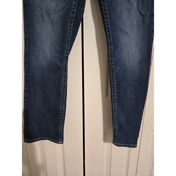 Tbd - Picture 3 of 11